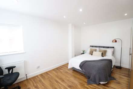 Roberts Road, High Wycombe, Image 3