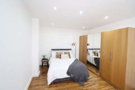 Roberts Road, High Wycombe, Image 4