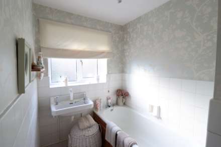Deeds Grove, High Wycombe, Image 10