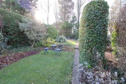 Deeds Grove, High Wycombe, Image 11