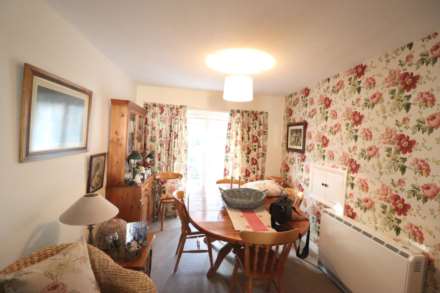 Deeds Grove, High Wycombe, Image 3