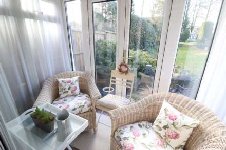 Deeds Grove, High Wycombe, Image 4