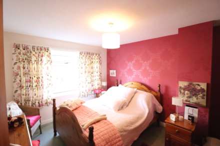 Deeds Grove, High Wycombe, Image 7