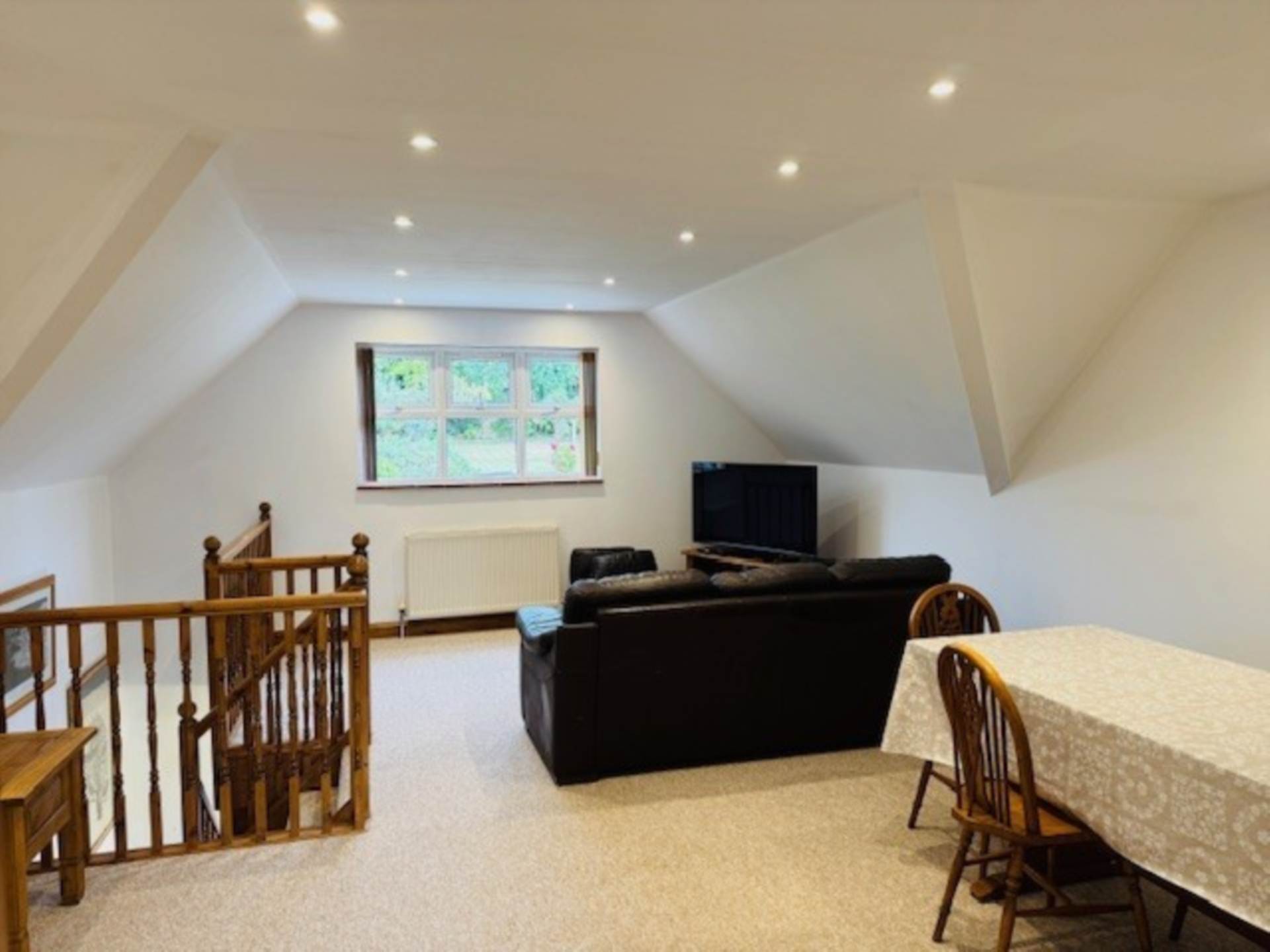Desborough Avenue, High Wycombe, Image 1