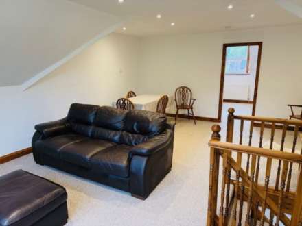 Desborough Avenue, High Wycombe, Image 2