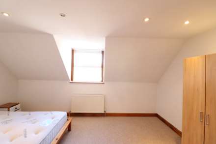 Desborough Avenue, High Wycombe, Image 4