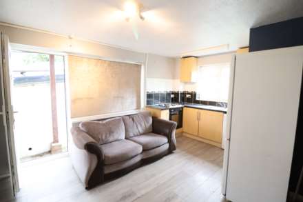 Chairborough Road,, Image 2