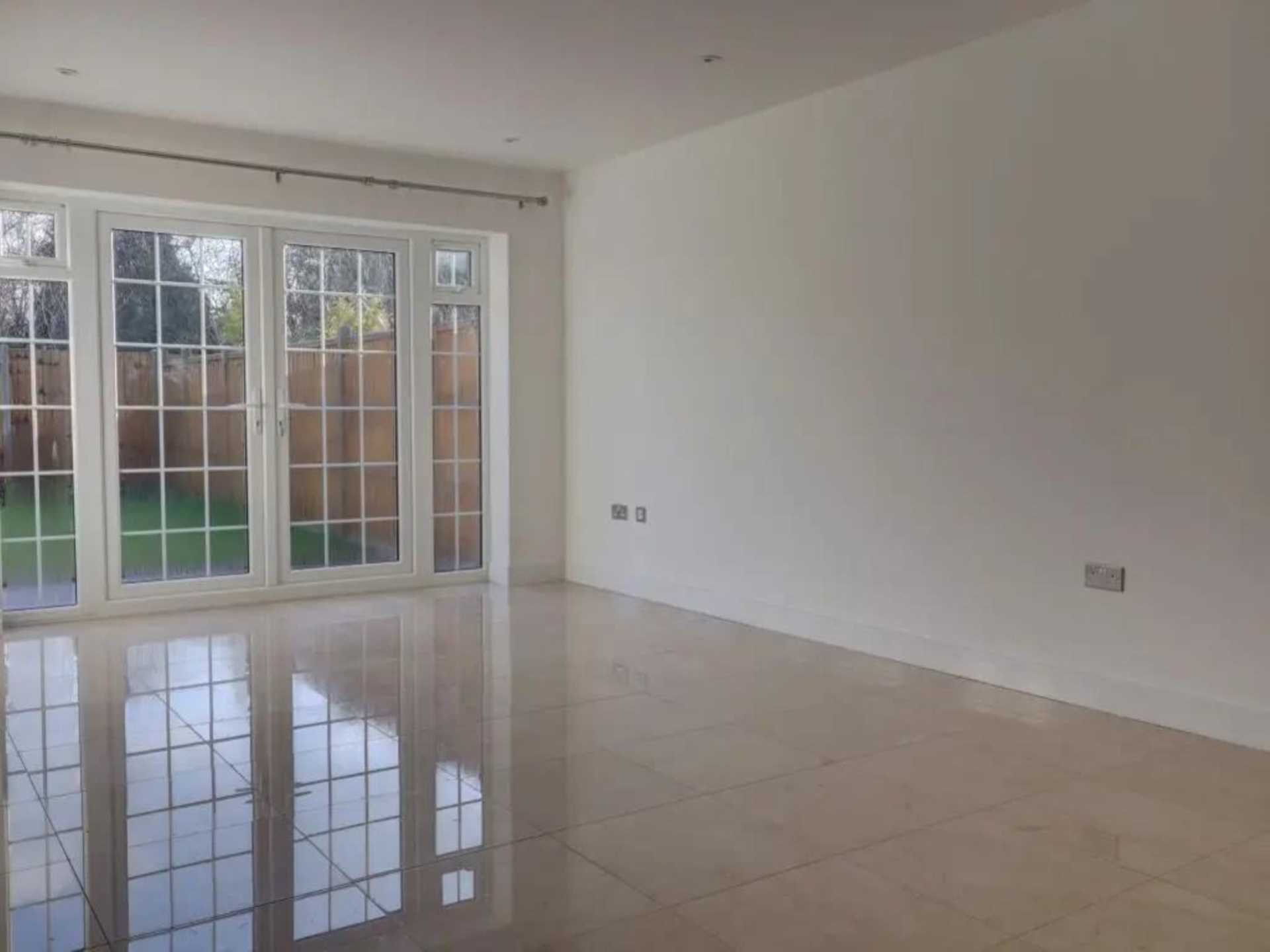 Frances Dove Close, High Wycombe, Image 4