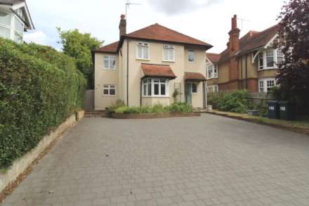 4 Bedroom Detached, West Wycombe Road