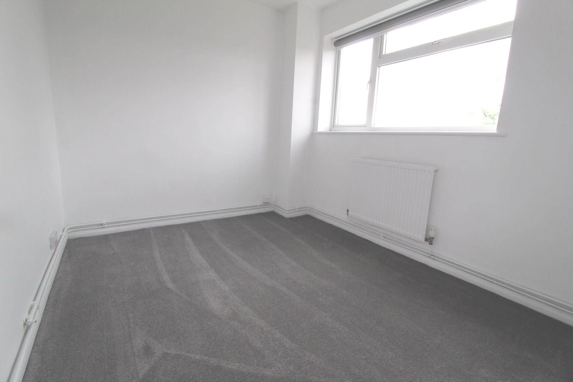 Cedar Court, High Wycombe, Image 5