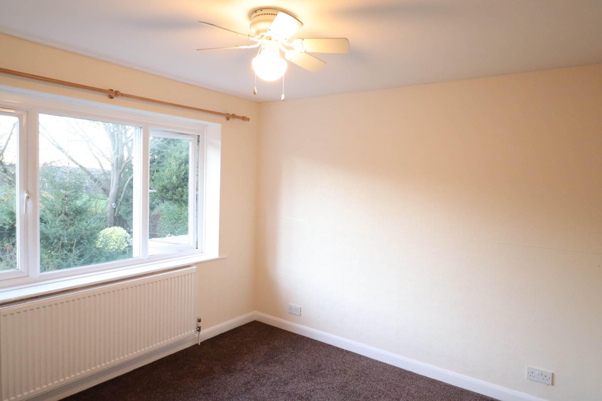 Deeds Grove, High Wycombe, Image 7