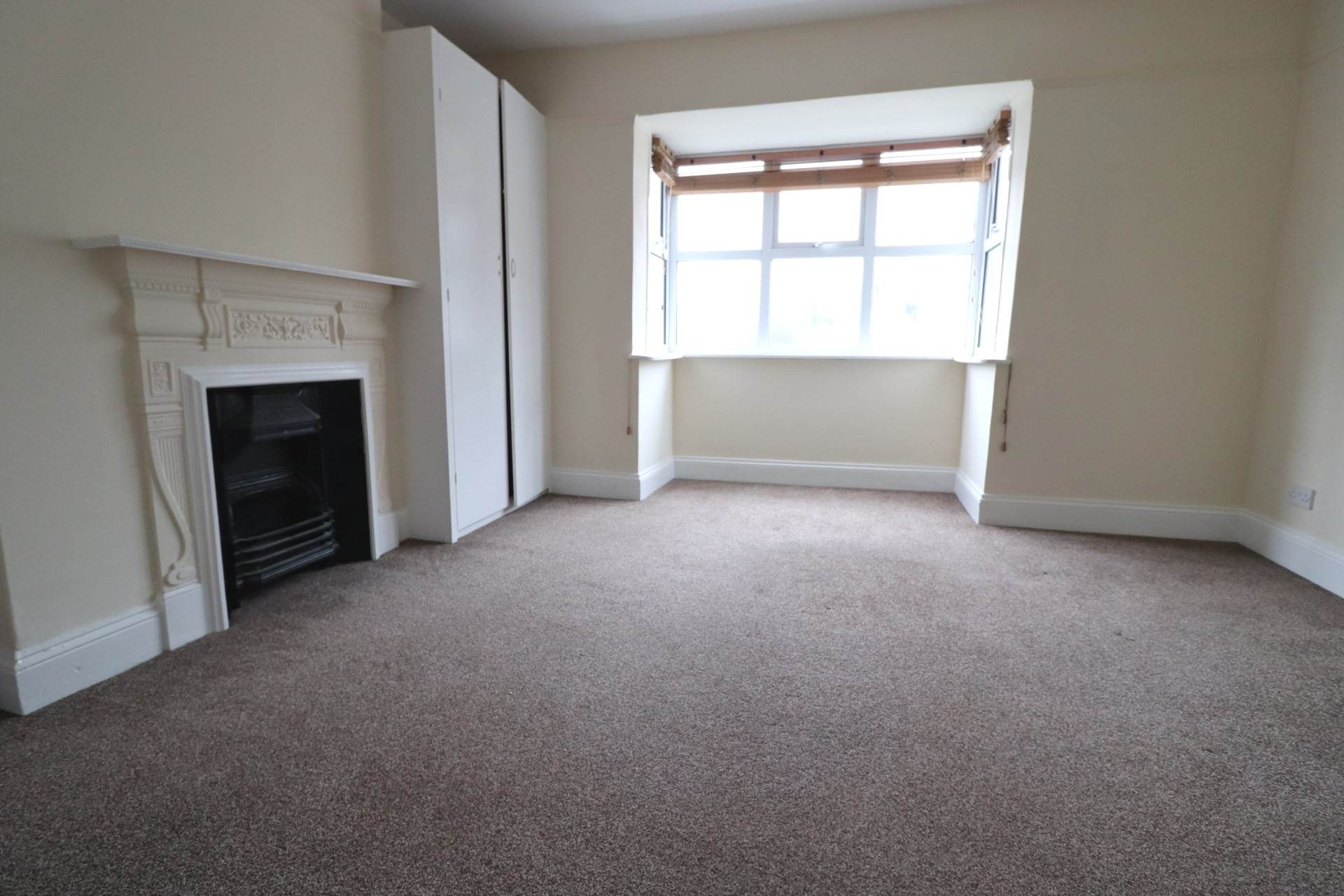 Amersham Road, High Wycombe, Image 6