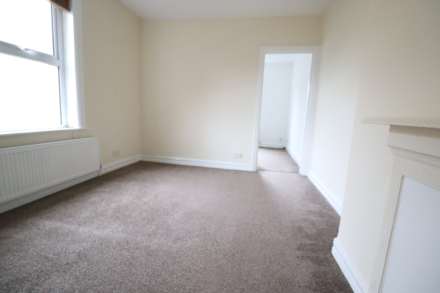 Amersham Road, High Wycombe, Image 8