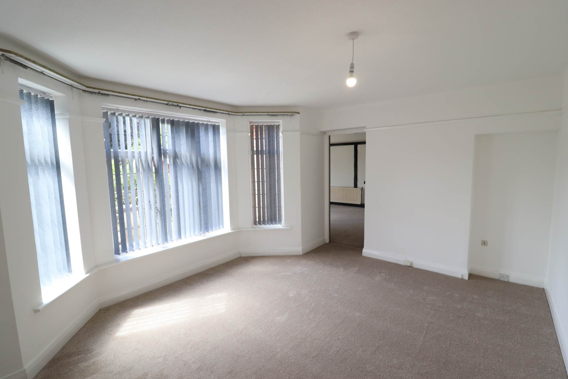 School Close, High Wycombe, Image 14