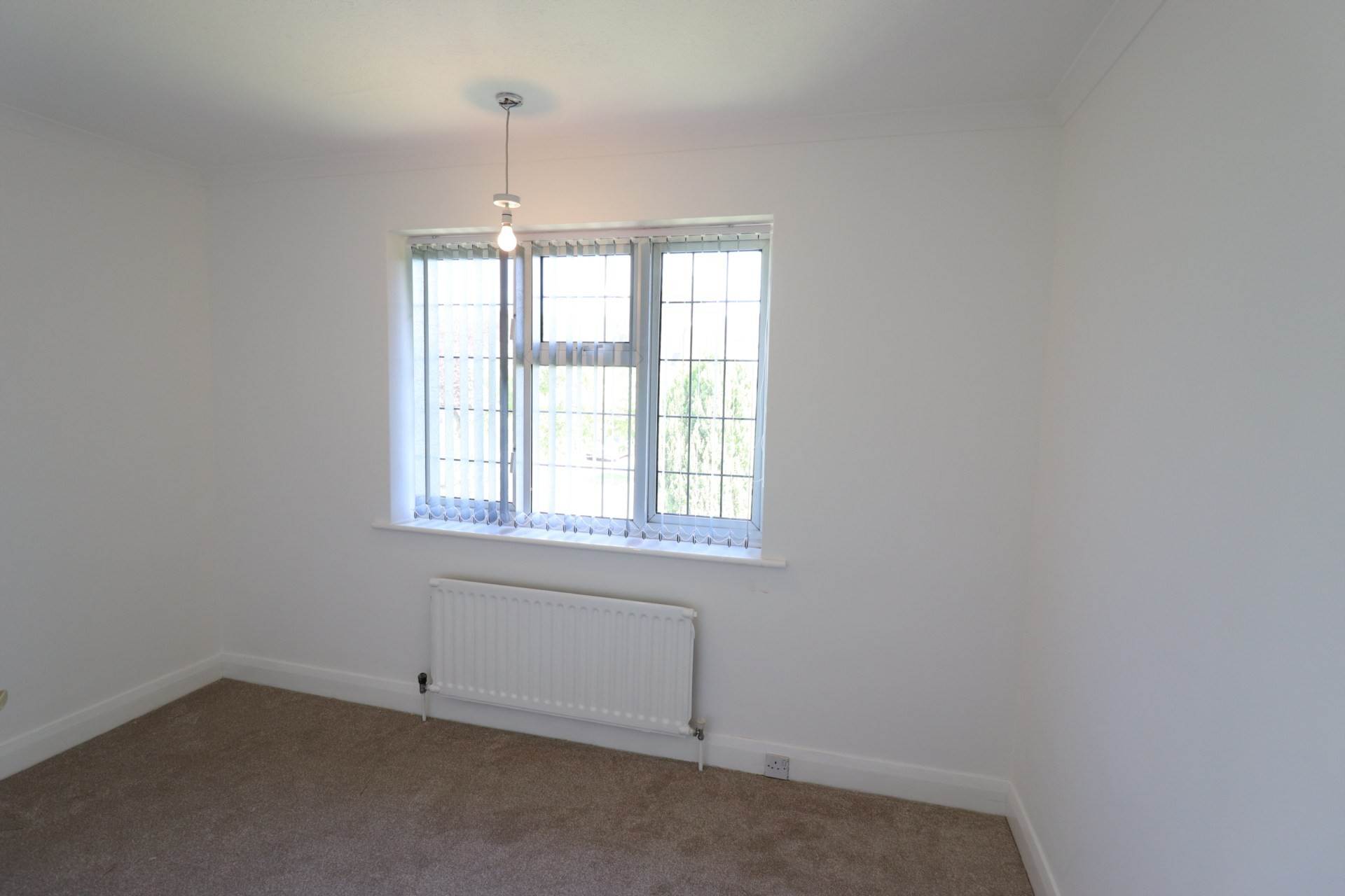School Close, High Wycombe, Image 16