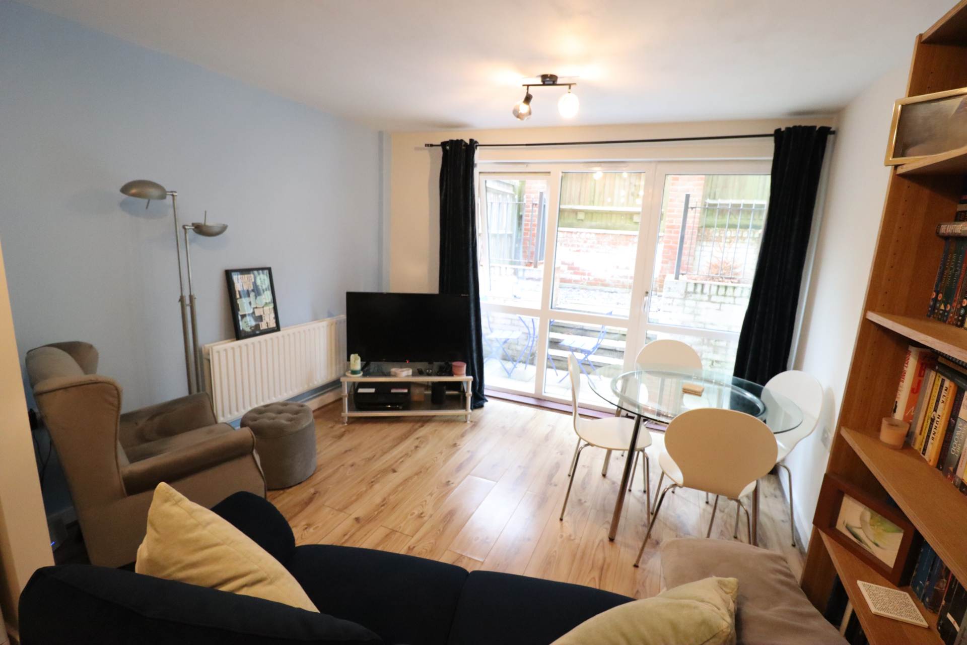 Guildmaster Court, Desborough Road, Image 2