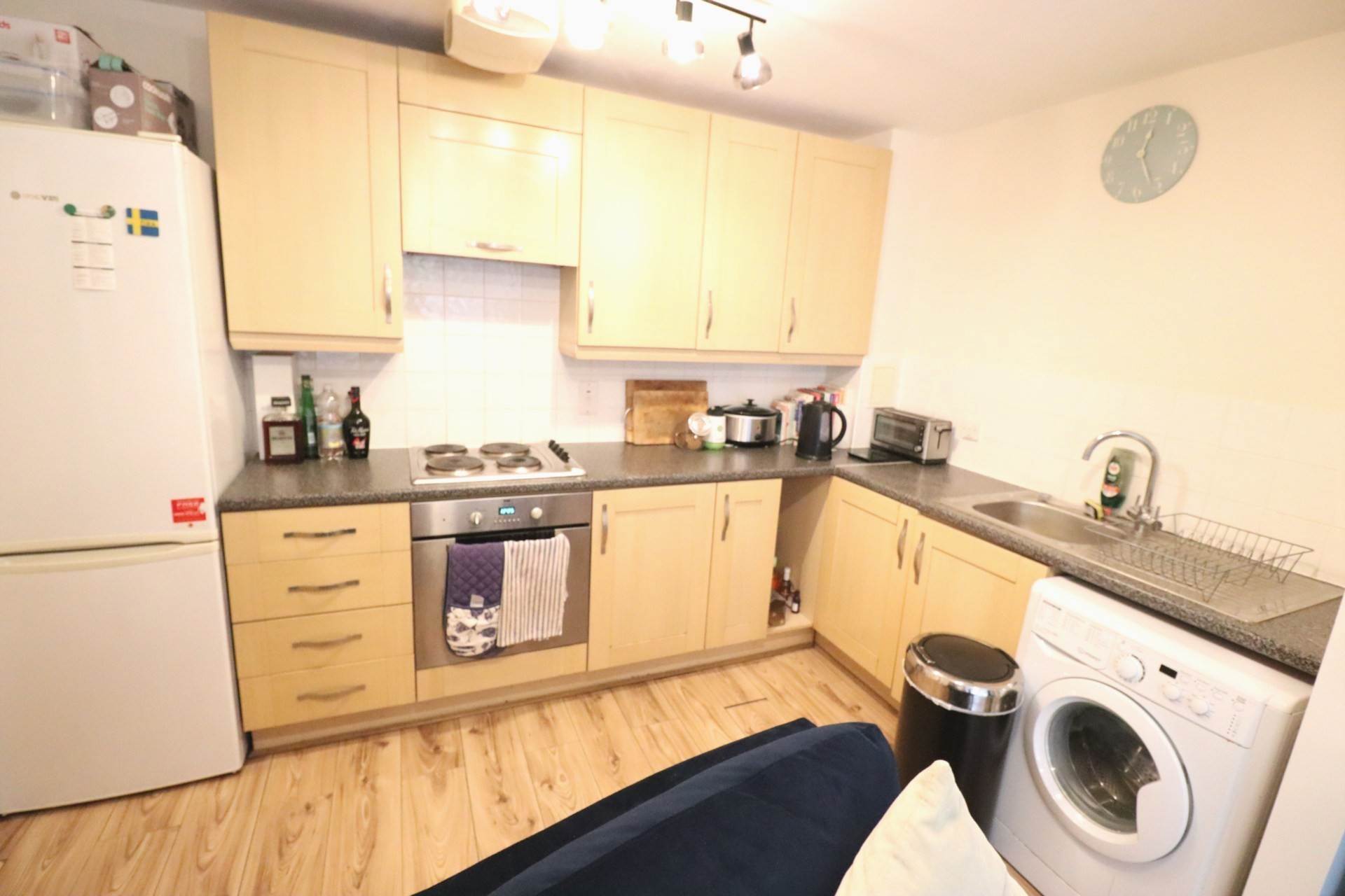 Guildmaster Court, Desborough Road, Image 3
