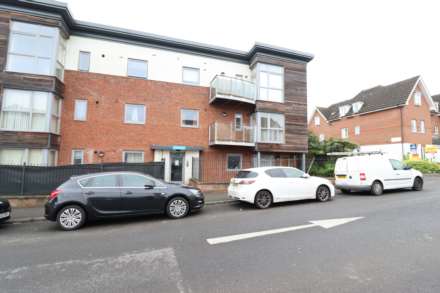 Lindsay Court, Lindsay Avenue, Image 1