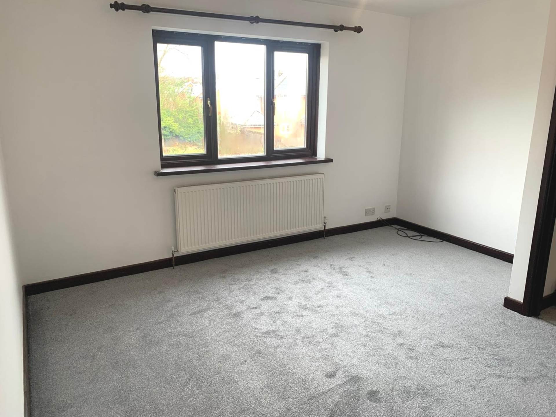 Willow Court, Bassetsbury Lane, Image 3