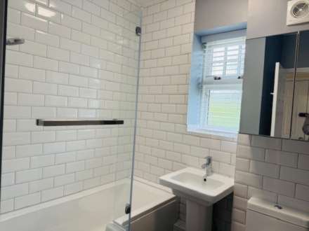 Oakengrove House, High Wycombe, Image 6