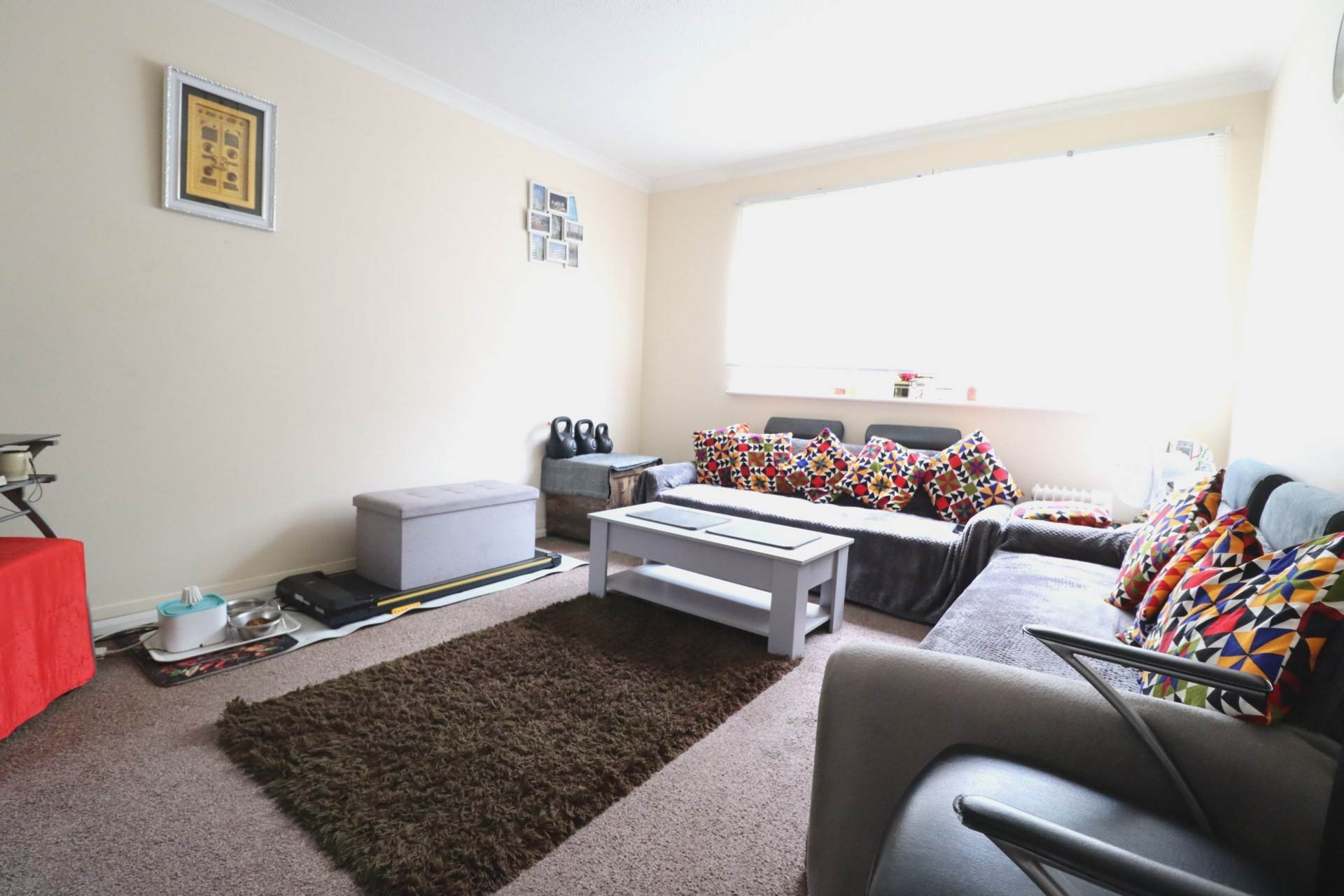 Westgate Court, Gomm Road, Image 2