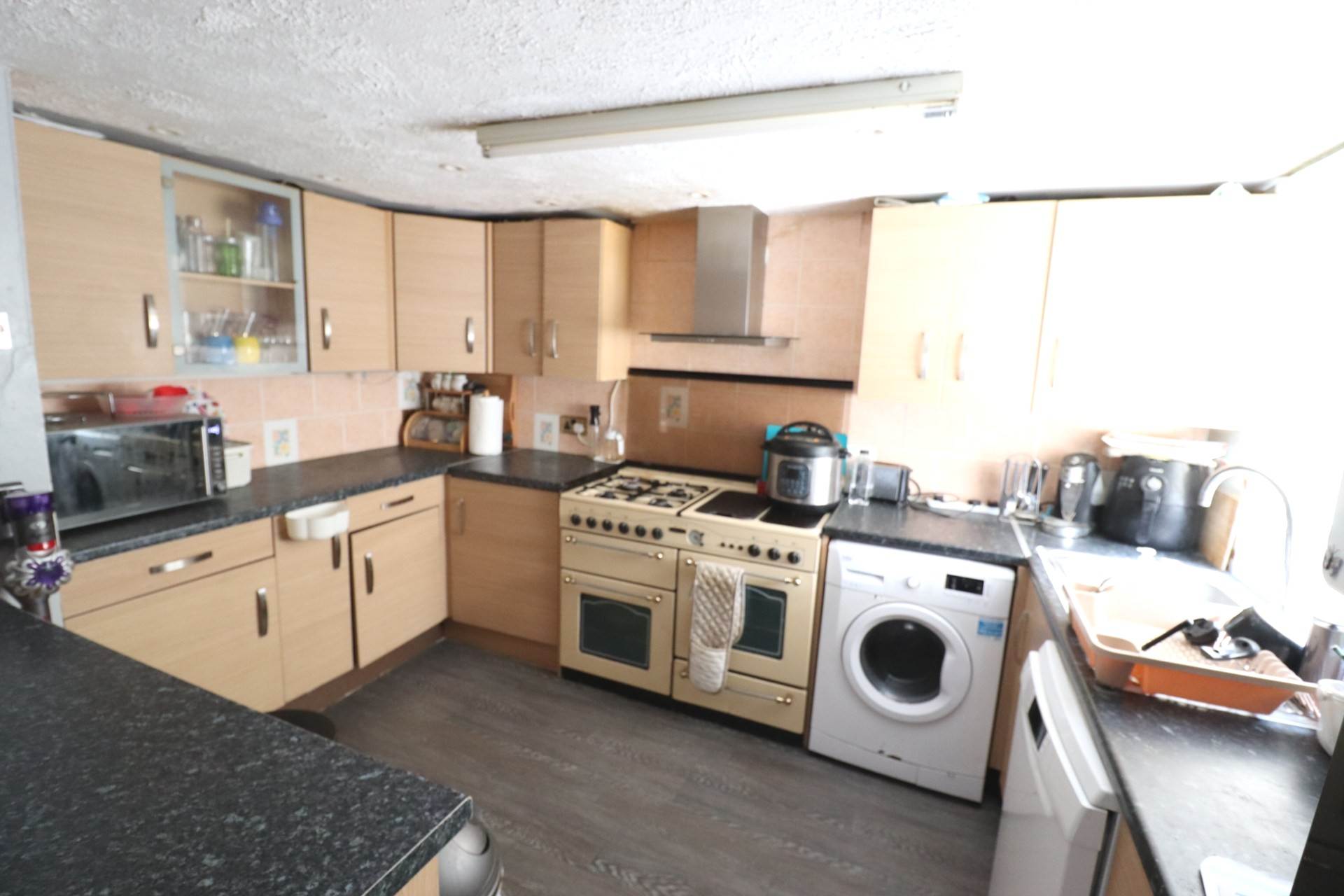 Burgett Road, Slough, Image 3