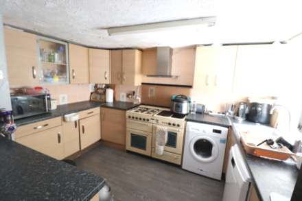 Burgett Road, Slough, Image 3