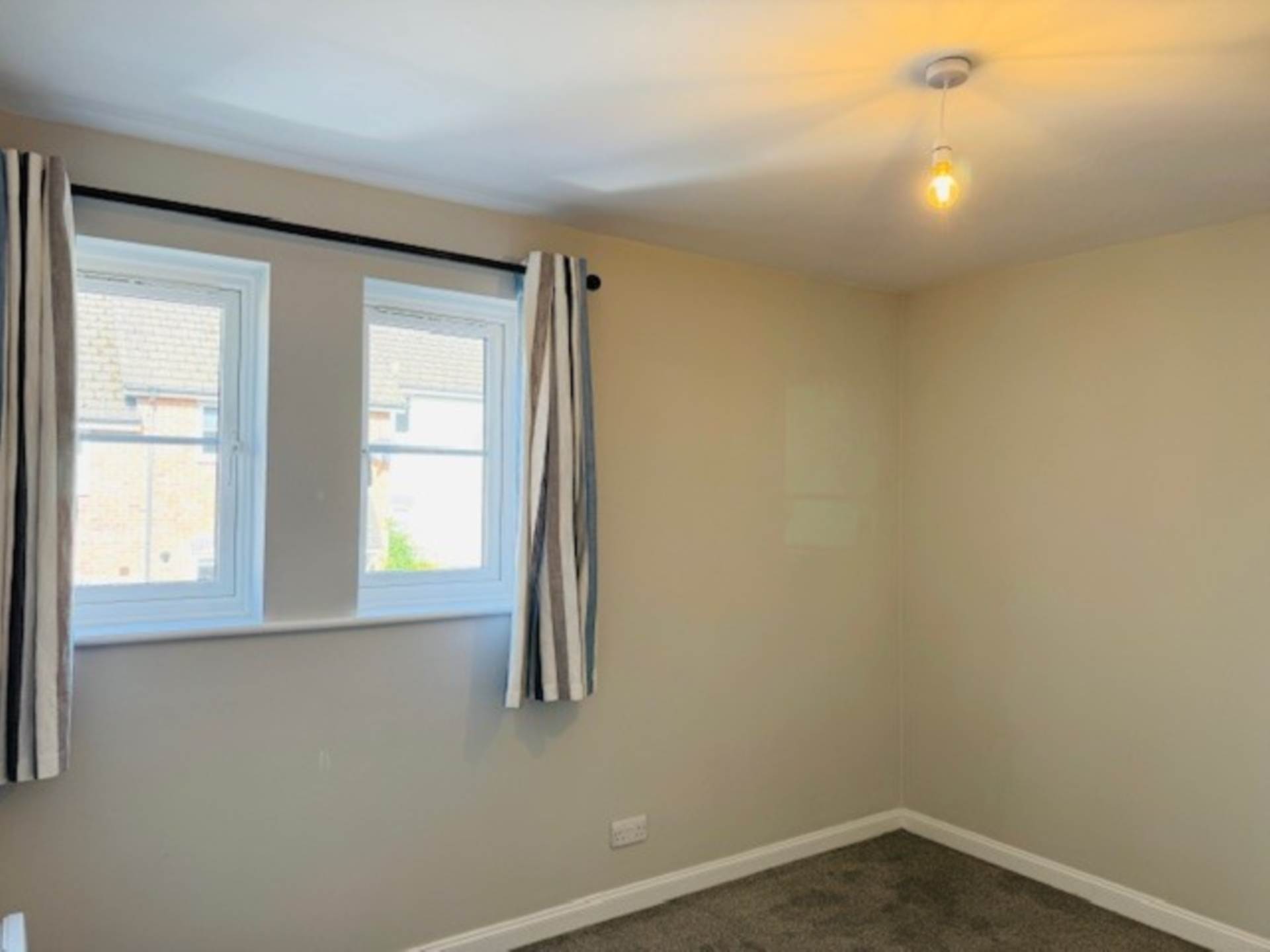 Falcon Rise, Downley, Image 6