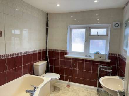 Adelaide Road, High Wycombe, Image 12