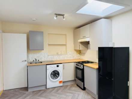 Amersham Road, High Wycombe, Image 1