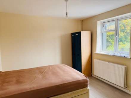 Amersham Road, High Wycombe, Image 3