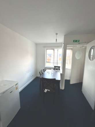 Pevensey Road, Slough, Image 8