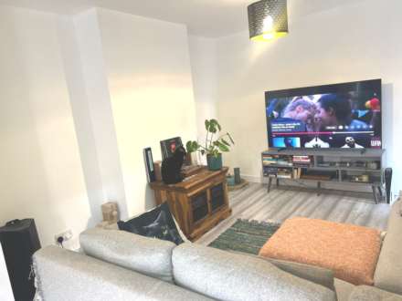 Baylis Road, Slough, Image 5