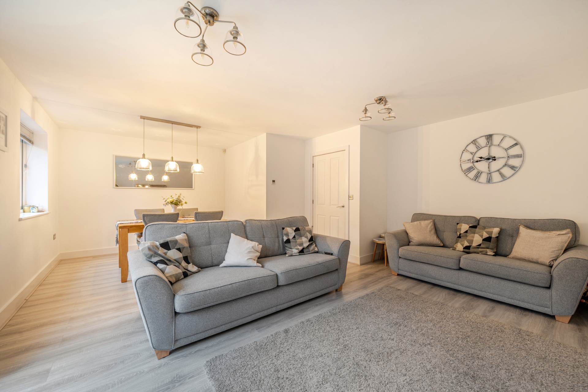 Windrush Court, High Wycombe, Image 11