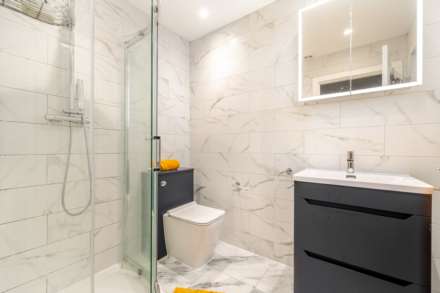 Windrush Court, High Wycombe, Image 4