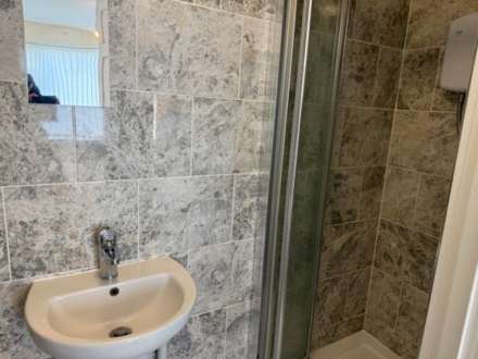 Chairborough Road, High Wycombe, Image 6