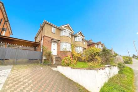 Chairborough Road, High Wycombe, Image 1