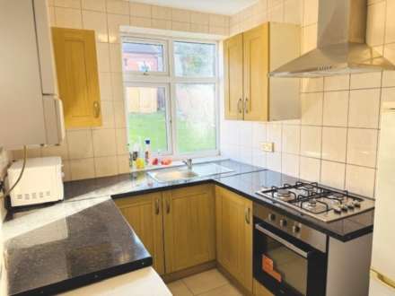 Chairborough Road, High Wycombe, Image 2