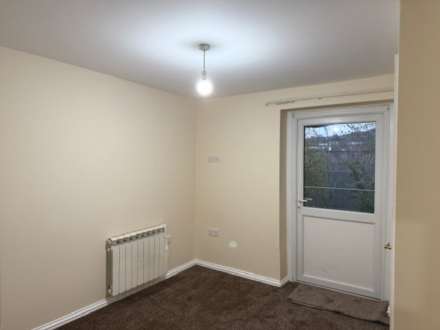 West Wycombe Road, High Wycombe, Image 4