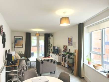 Suffield Lodge, High Wycombe, Image 4