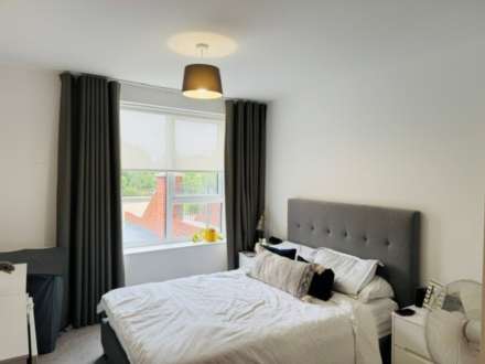 Suffield Lodge, High Wycombe, Image 5