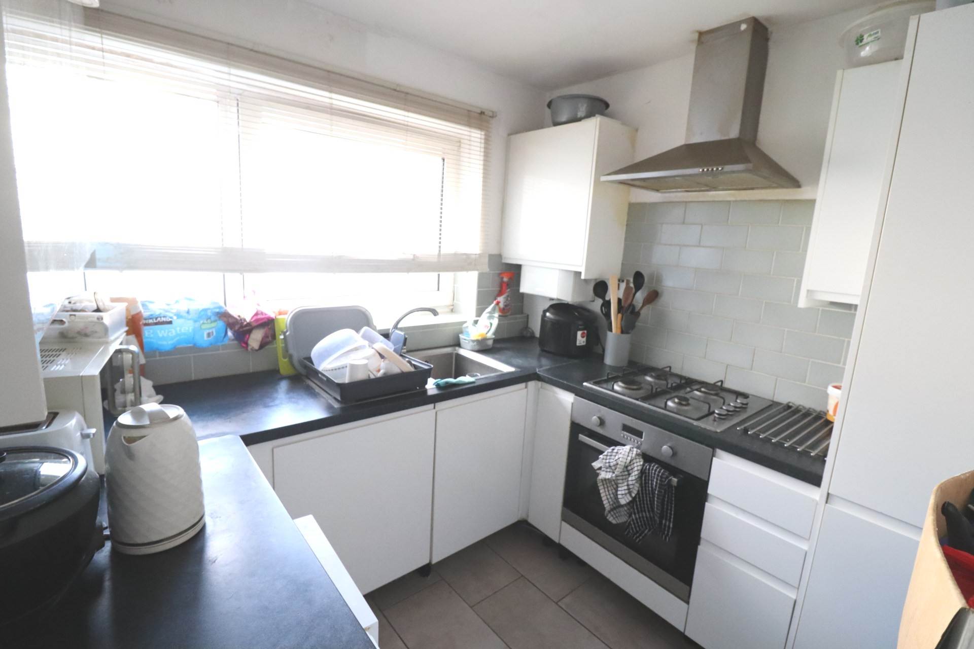 Cedar Court, Totteridge Road, Image 2