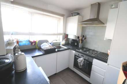 Cedar Court, Totteridge Road, Image 2