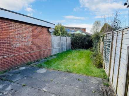 Laburnum Road, High Wycombe, Image 10