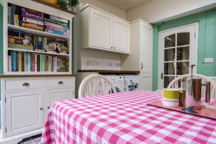 Commonside, High Wycombe, Image 11