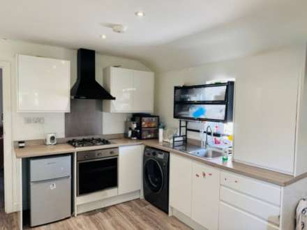 Totteridge Road, High Wycombe, Image 2