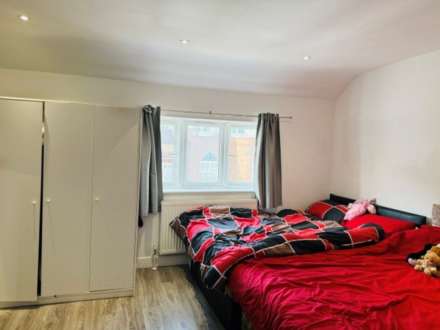 Totteridge Road, High Wycombe, Image 3