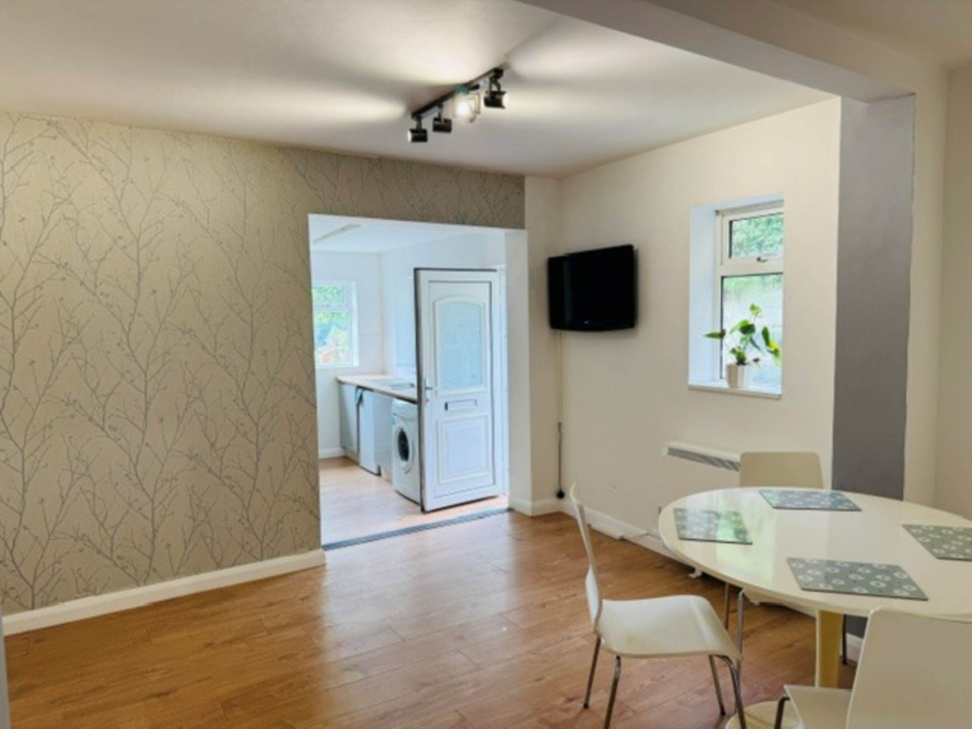 Totteridge Road, High Wycombe, Image 3