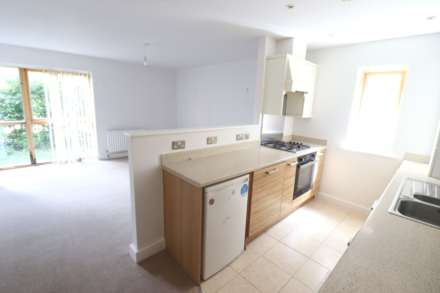 Lindsay Court, High Wycombe, Image 2