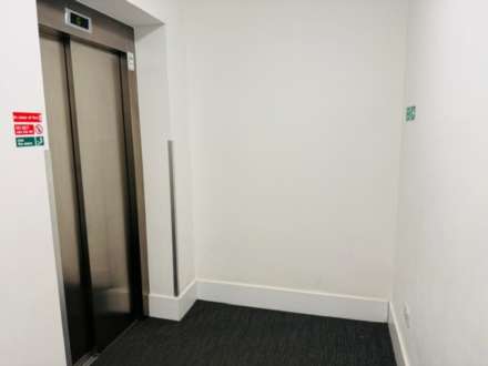 Newland Gate, Lilys Walk, High Wycombe, Image 11